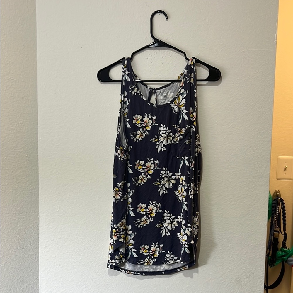 Market & Spruce Fitted Blue Sleeveless Tank Top